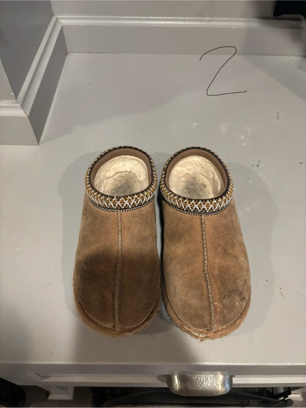 UGG Kids Chestnut Brown Suede Shearling-Lined Slippers